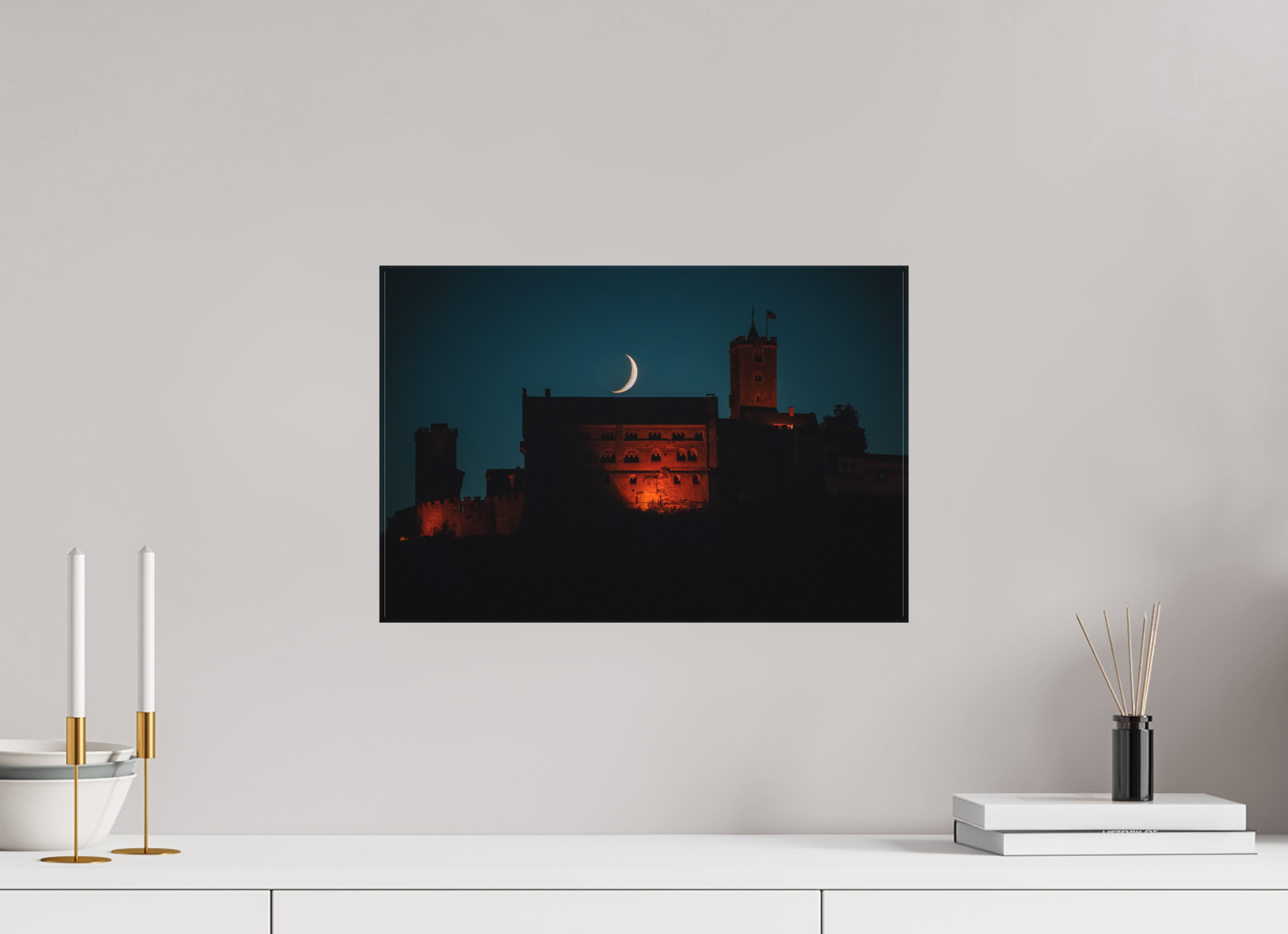 45 x 30 cm, Leinwandprint, matt Wartburg mit Mond