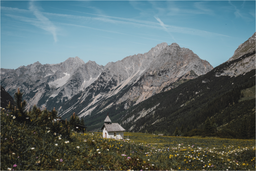 Naturaufnahme aus dem Karwendelgebirge – alpine Landschaft