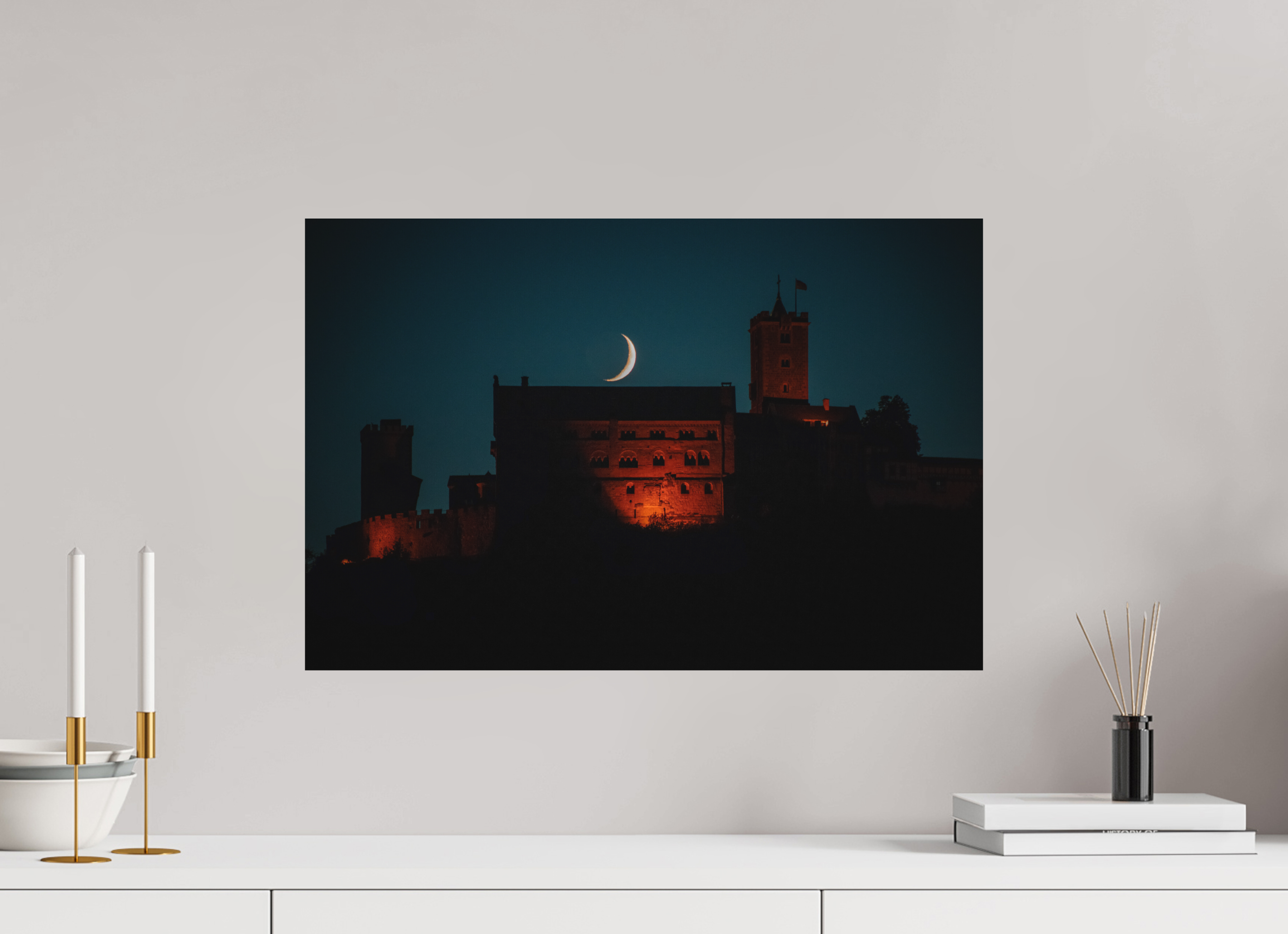 60 x 40 cm, Standard - Fuji Crystal Archive Silk Wartburg mit Mond